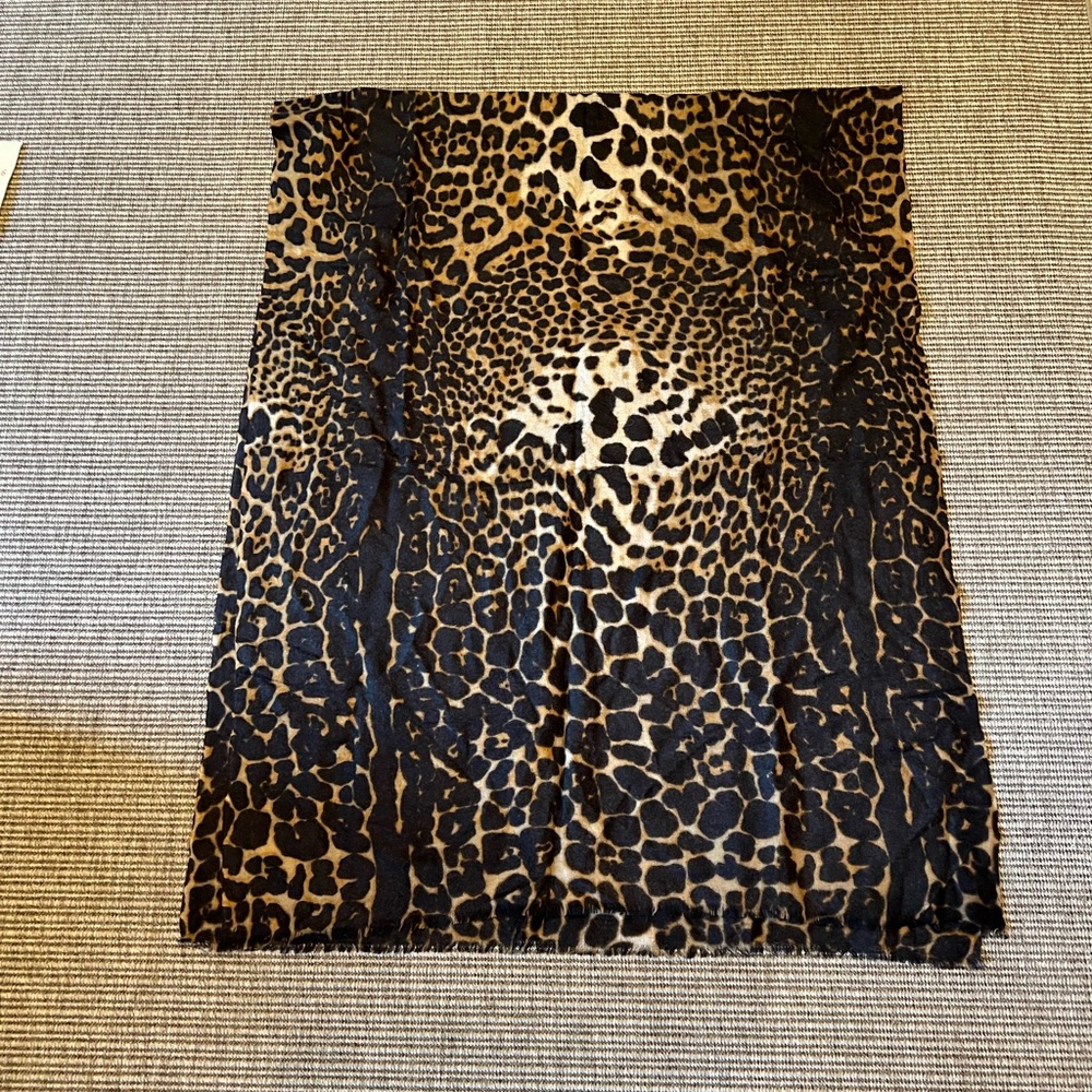 Beautiful scarf 100% cashmere
